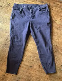 Kut from the Kloth plum size 20 Normcore tapered leg pants