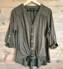 FORTUNE + IVY Olive Green Button-Down Tie-Front Top Size Medium