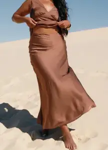 Petal & Pup $69 NELLIE SATIN MIDI SKIRT - BANKSIA BROWN XL