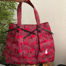 Red black shoulder hand bag purse tote duffel. Great for laptops, books, computers. Measurement in pics