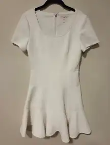 Rebecca Taylor White Scalloped Scoop Neck Tiered Mini Dress Size 6