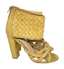 Torrid Tan Woven Block High Heel Open Toe Sandals Size 8 Wide‎