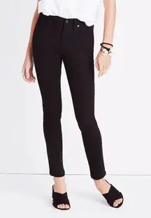 ‼️ 9" Mid-Rise Skinny Jeans in ISKO Stay Black‼️