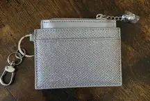 Keychain cardholder