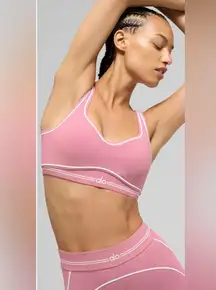ALO Yoga NWT Airbrush Heart Throb Sports Bra Pink Wild Rose White Size L