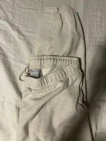 TNA Mega Aritzia Cozy Sweatpants