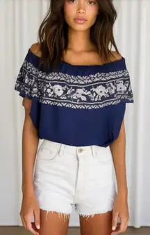 Rewind Womens Top Size Large Blue White Off Shoulder Floral Knit NEW‎