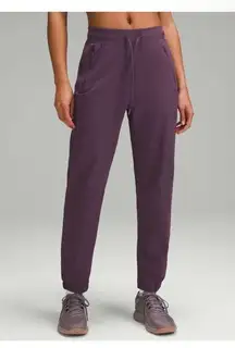NWT Lululemon License to Train HR Pant / Grape Thistle
