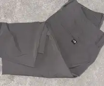 The North Face Pants Womens Sz 10 Gray Hiking Camping Cargo Cropped Capri‎