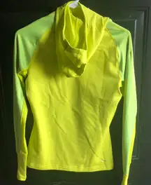 NWOT‎ - Women's Adidas Running Top