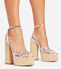 NEW EGO Silver Chunky Heels Size 7. 