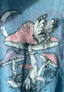 Mushroom Graphic T-shirt 