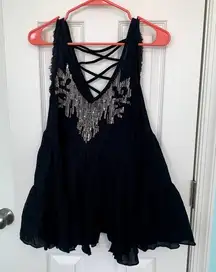 Free People Women's Size Extra Small Black‎ V-Neck Sequin Top
