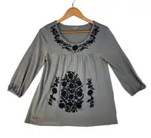 Garnet Hill SMALL Folkloric Floral Embroidered Scoop Neck Boho Peasant Top GRAY