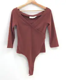 Astr 3/4 Sleeve Wide Neck Bodysuit MARSALA M‎