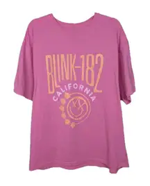 BLINK-182 California Light Pink Short Sleeve Crew Neck T-Shirt Women's Large
