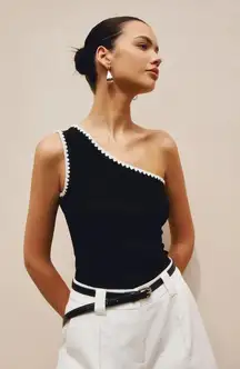 Contrast‎ Trim One Shoulder Off Tank Top