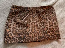 Cheetah mini skirt