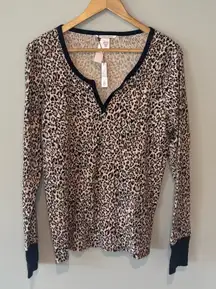 VICTORIA’S SECRET Leopard Print Long‎ Sleeve Thermal Loungewear Top NWT Large