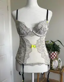 Victoria’s Secret Lace Lingerie Top Neon Bow Black/White Size 32C Corset Push Up