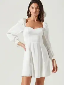 ASTR the Label White Polka Dot Sweetheart Neckline Wedding Bridal Mini Dress