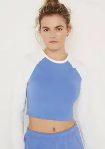 PINK by Victoria’s Secret Light Blue White Raglan Long Sleeves Cropped Top Small