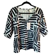 NWT FOIL linen ALL TOGETHER stroke of luck top in size 6.