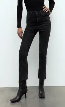 Zara The Dreed Ankle Flare Jeans in Elvira Black Size 2 High Rise NWT