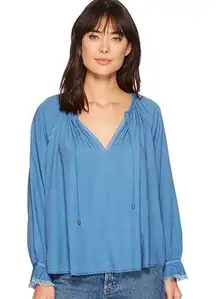 Splendid NWT  blue chambray peasant top