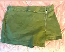 Abercrombie & Fitch  green skort