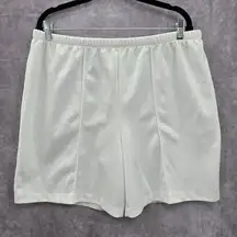 Romans White Stretch Flat Front Active Bottoms Pants Shorts 8