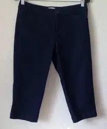 FINAL MARKDOWN Ladies' St John's Bay Denim Capris (4P)