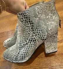 Snakeskin boots 