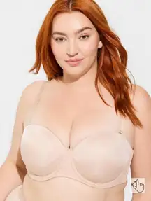 Torrid Bombshell Everyday nude convertible Strapless Push-Up Bra Sz 44 F