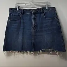 Old Navy ladies denim mini sz 16 frayed hem 5 pockets vintage shabby boho style