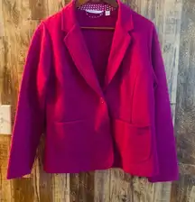 Isaac Mizrah women's quilted blazer purple. Pockets in the front size small