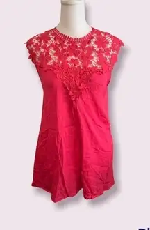 Davi & Dani Pink Macrame Lace Crepe Blouse NWT S‎