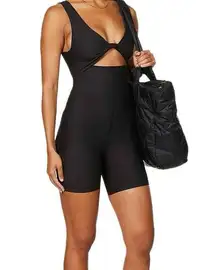 women’s twisted front romper size S