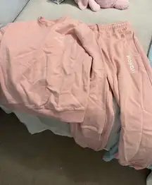 monday haircare sweat set 