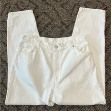 Vintage 90s white denim Levi’s jeans