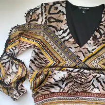 Concepts cold shoulder banded animal print blouse, size M