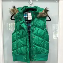 Aeropostale Women's Green Faux Fur Winter Puffer Zip Up Vest Sz L