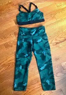 Old navy camo workout set