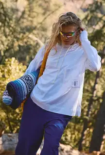 FREE PEOPLE Movement Hot Shot Stretch Cotton Fleece Hoodie in White Size Medium