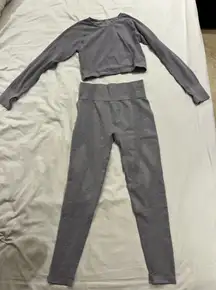 Gray Long Sleeve Crop Top and Leggings Set