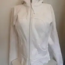 Women’s Lululemon Scuba Zip Up Hoodie Size Small/medium White
