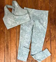 Gymshark mid rise leggings and racer back workout  bra top set size small