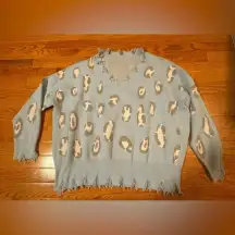 Unbranded women’s baby blue and pink Cheetah Print v V-Neck Sweater ripped‎  1X