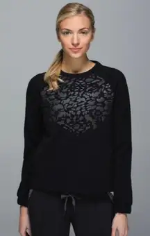 Lululemon Snapshot Black Crewneck Sweatshirt‎ Animal Print Graphic Small