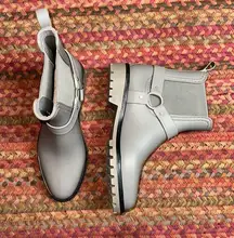 BERNARDO GREY HARNESS PULL / SLIP ON RUBBER RAIN BOOTS SHORTIE